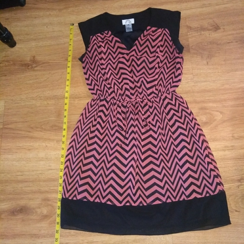 🛑 SOLD🛑Sweet Storm Orange Print Dress - Picture 1 of 4